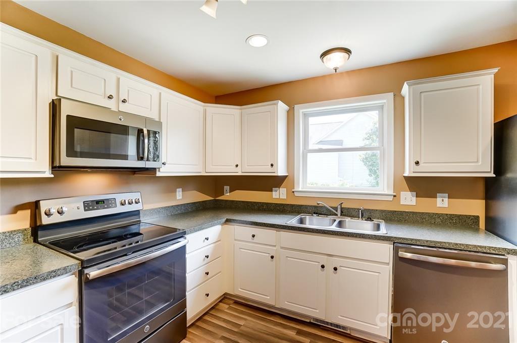 1527 Spring View Drive Catawba, NC 28609 - Photo 13 of 39 Gallery Image 13