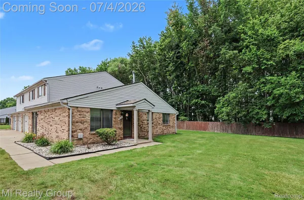 $165,000 | 50187 North Jimmy Court, New Baltimore, MI 48047