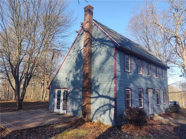 $350,000 | 29 Canterbury Drive, Westerly, RI 02808