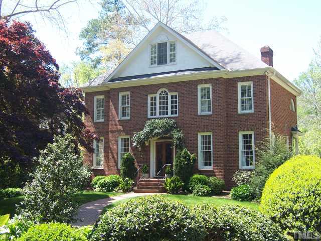 424 Bloomsbury Road Raleigh, NC 27609 - Photo 1 of 12
