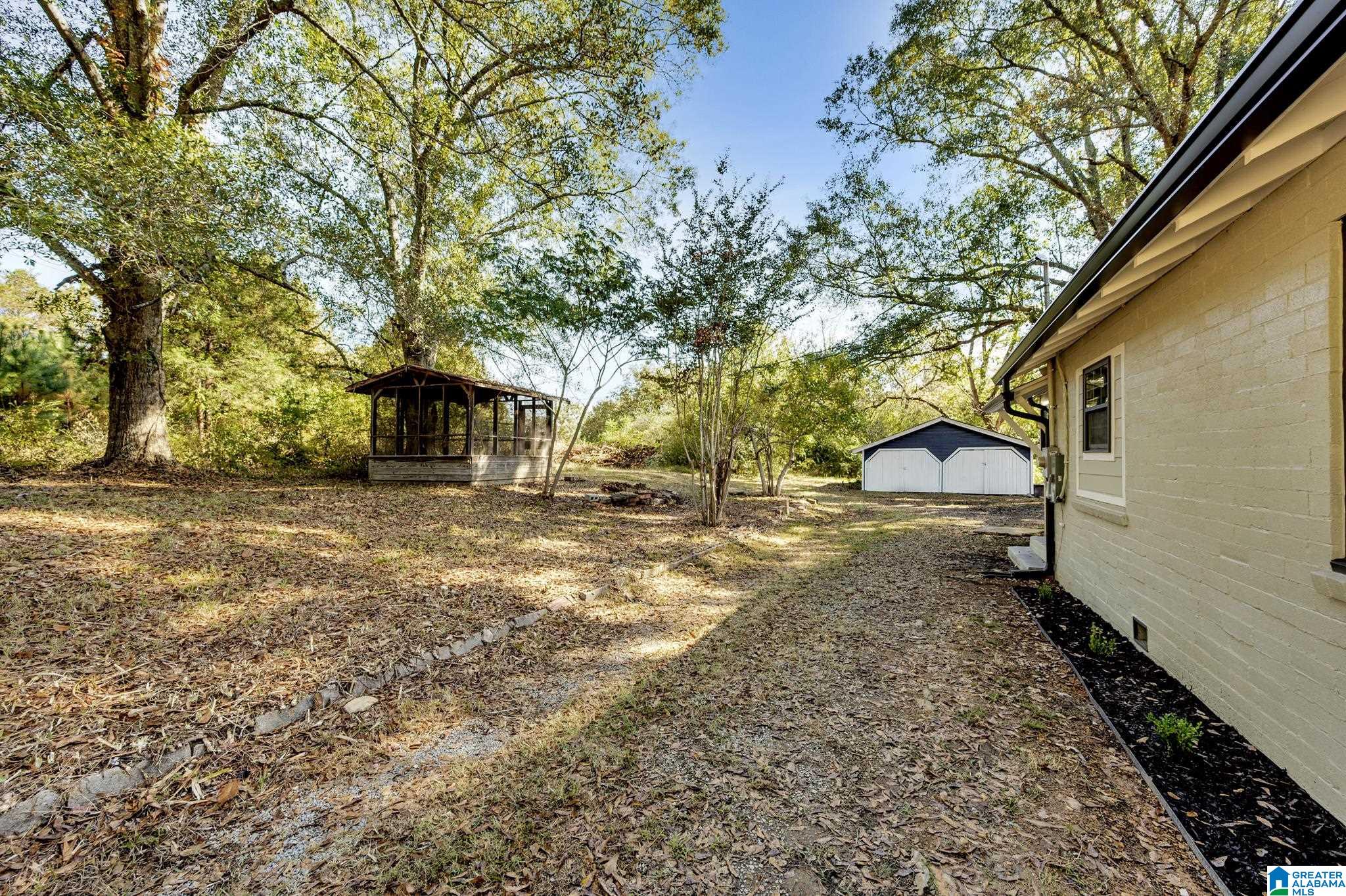 925 Loop Road Warrior, AL 35180 - Photo 25 of 28
