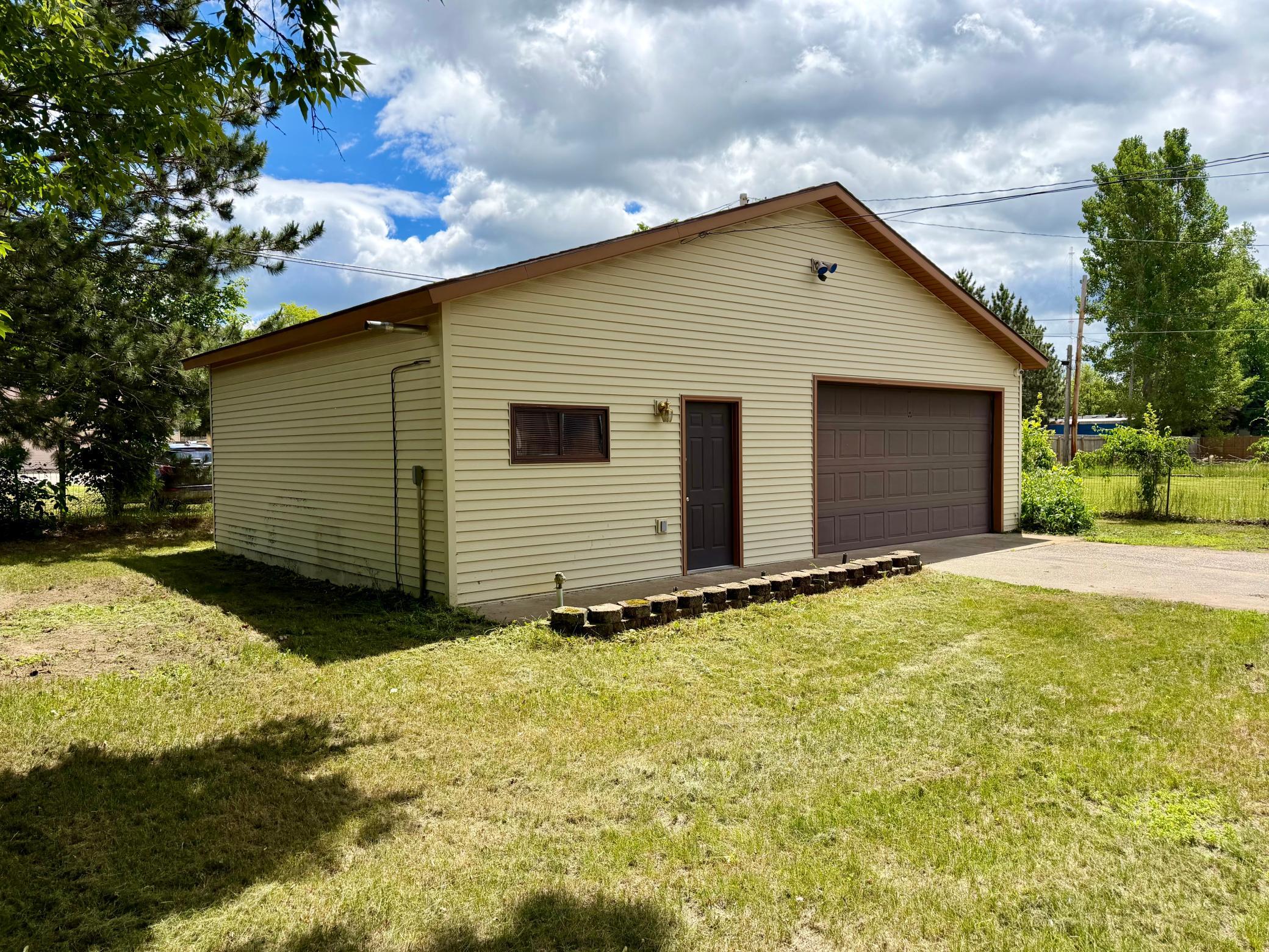 1609 South 10th Street Brainerd, MN 56401 - Photo 23 of 24