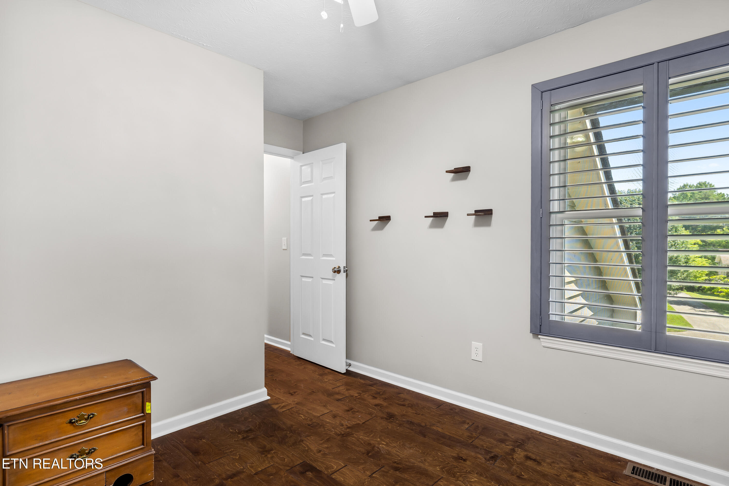 1208 Hoss Road Powell, TN 37849 - Photo 44 of 44 1208HossRd-46