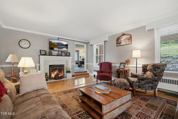 $349,999 | 205 Highland Avenue Northwest, Norton, VA 24273