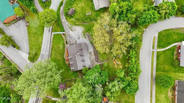 $349,999 | 205 Highland Avenue Northwest, Norton, VA 24273