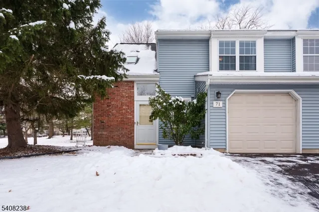 $439,000 | 71 Avebury Place, Somerset, NJ 08873