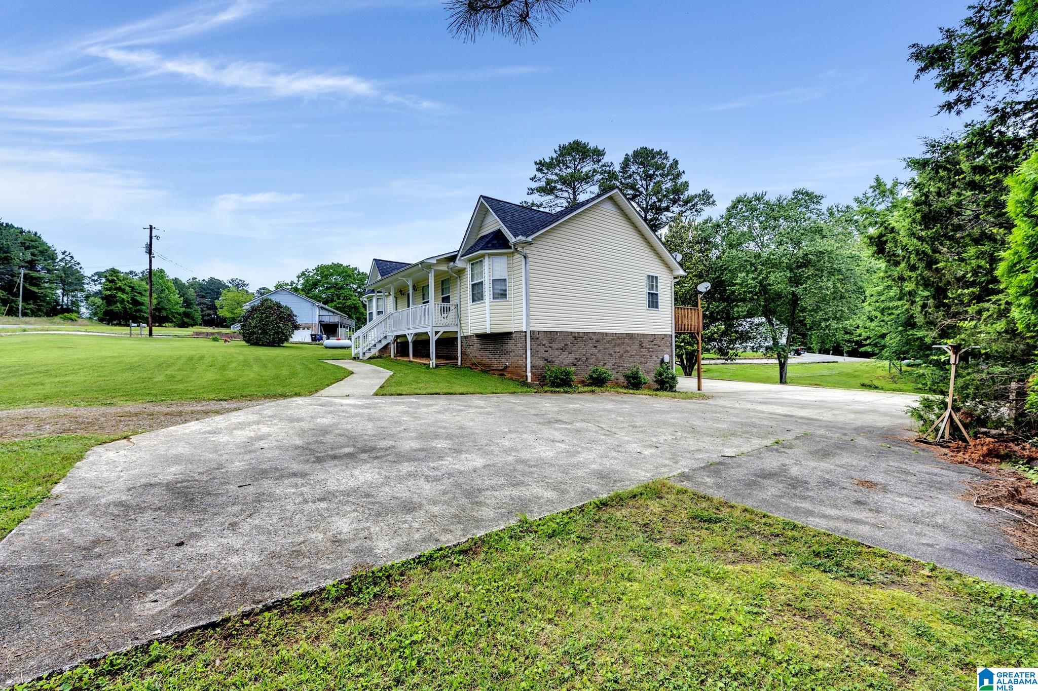 8901 Central Road Warrior, AL 35180 - Photo 25 of 29