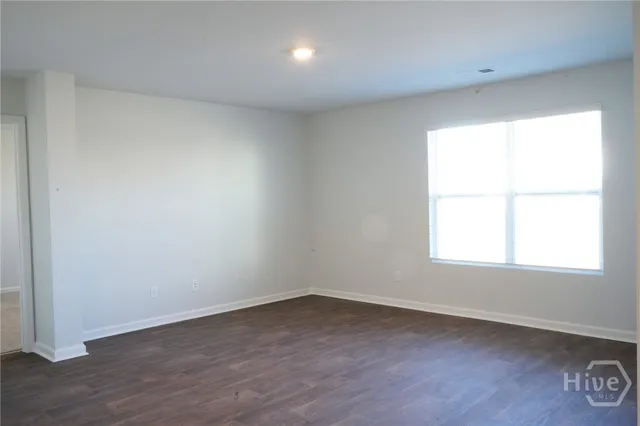 $2,450 | 397 Coconut Drive, Bloomingdale, GA 31302