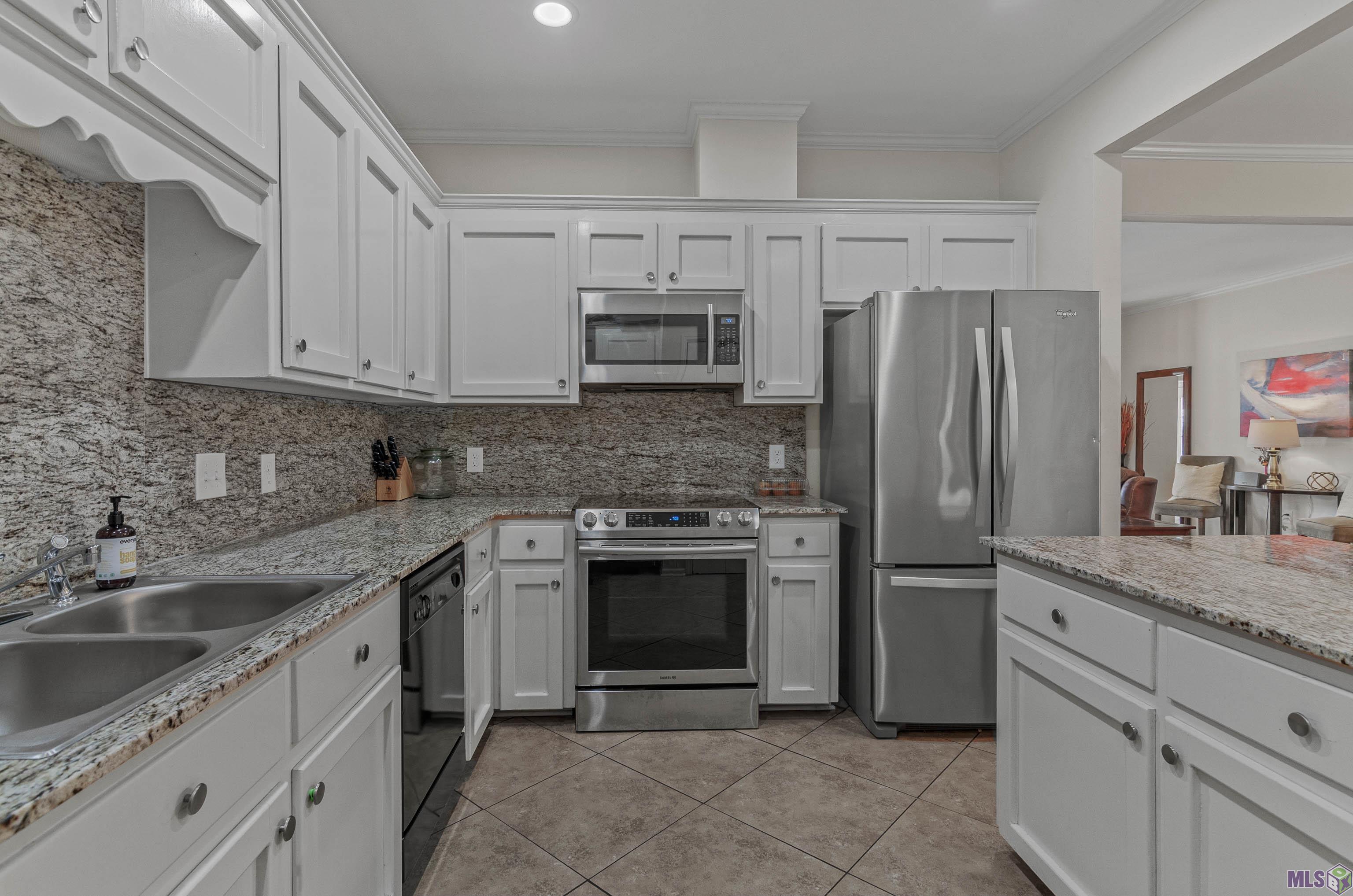 279 Marilyn Drive, Unit 44 Baton Rouge, LA 70815 - Photo 12 of 17