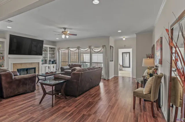 $199,000 | 279 Marilyn Drive, Unit 44, Baton Rouge, LA 70815