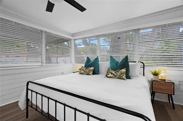 $1,800,000 | 1500 Clearwater Largo Road North, Largo, FL 33756