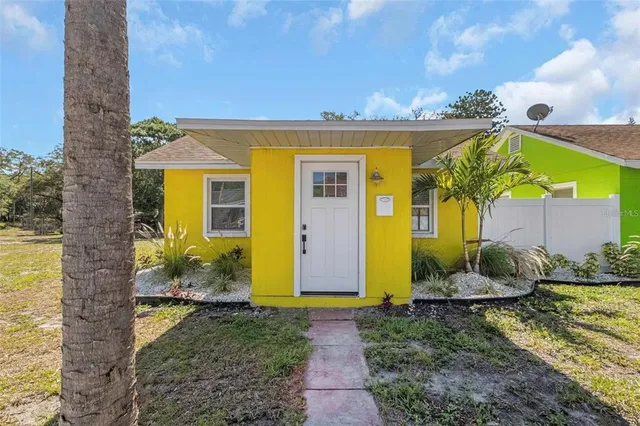 $1,800,000 | 1500 Clearwater Largo Road North, Largo, FL 33756