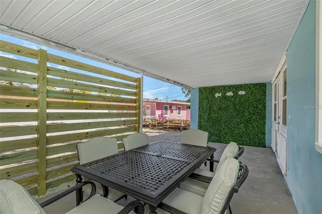 $1,800,000 | 1500 Clearwater Largo Road North, Largo, FL 33756