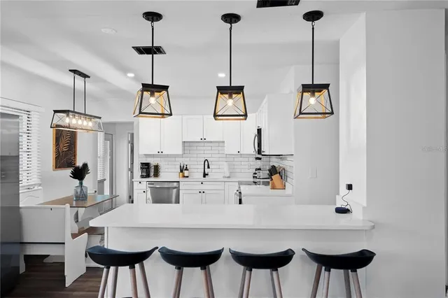 $1,800,000 | 1500 Clearwater Largo Road North, Largo, FL 33756