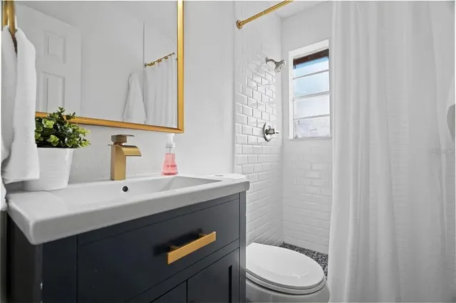 $1,800,000 | 1500 Clearwater Largo Road North, Largo, FL 33756