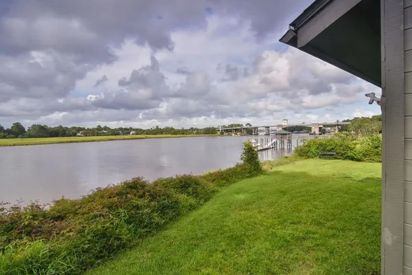 $5,975 | 46 Wappoo Creek Place, Unit 46, Charleston, SC 29412