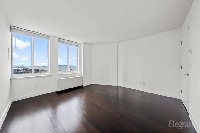 $1,060,000 | 333 Rector Place, Unit PH2S | Battery Park City