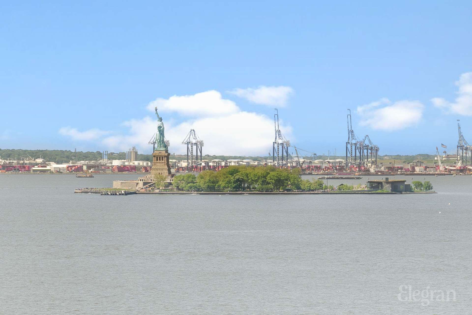 333 Rector Place, Unit PH2S Manhattan, NY 10280 - Photo 3 of 26