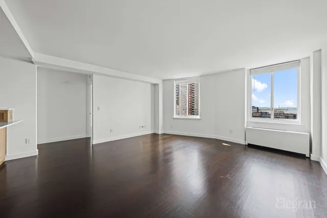$1,060,000 | 333 Rector Place, Unit PH2S | Battery Park City