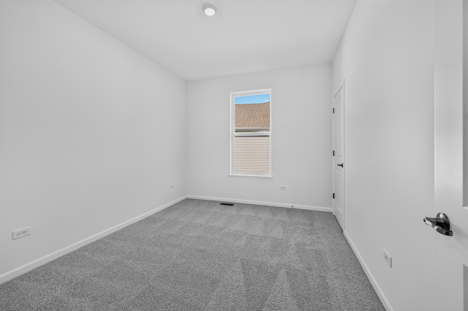 420 Rockwell Road Aurora, IL 60506 - Photo 12 of 20 Gallery Image 12
