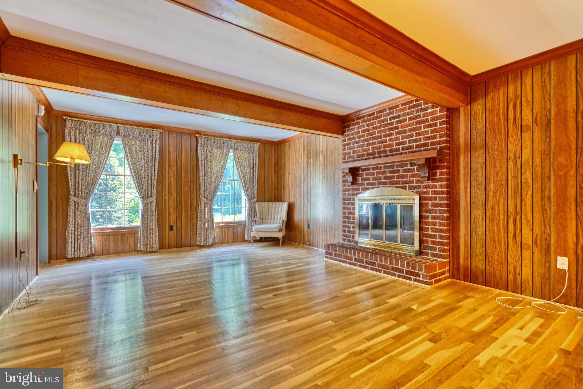 15 Glen Alpine Road Phoenix, MD 21131 - Photo 13 of 39 Family Room