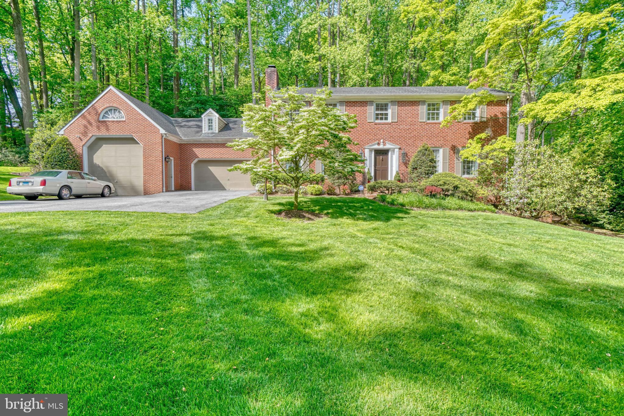 15 Glen Alpine Road Phoenix, MD 21131 - Photo 2 of 39 2 attached garages. Think of your toys!