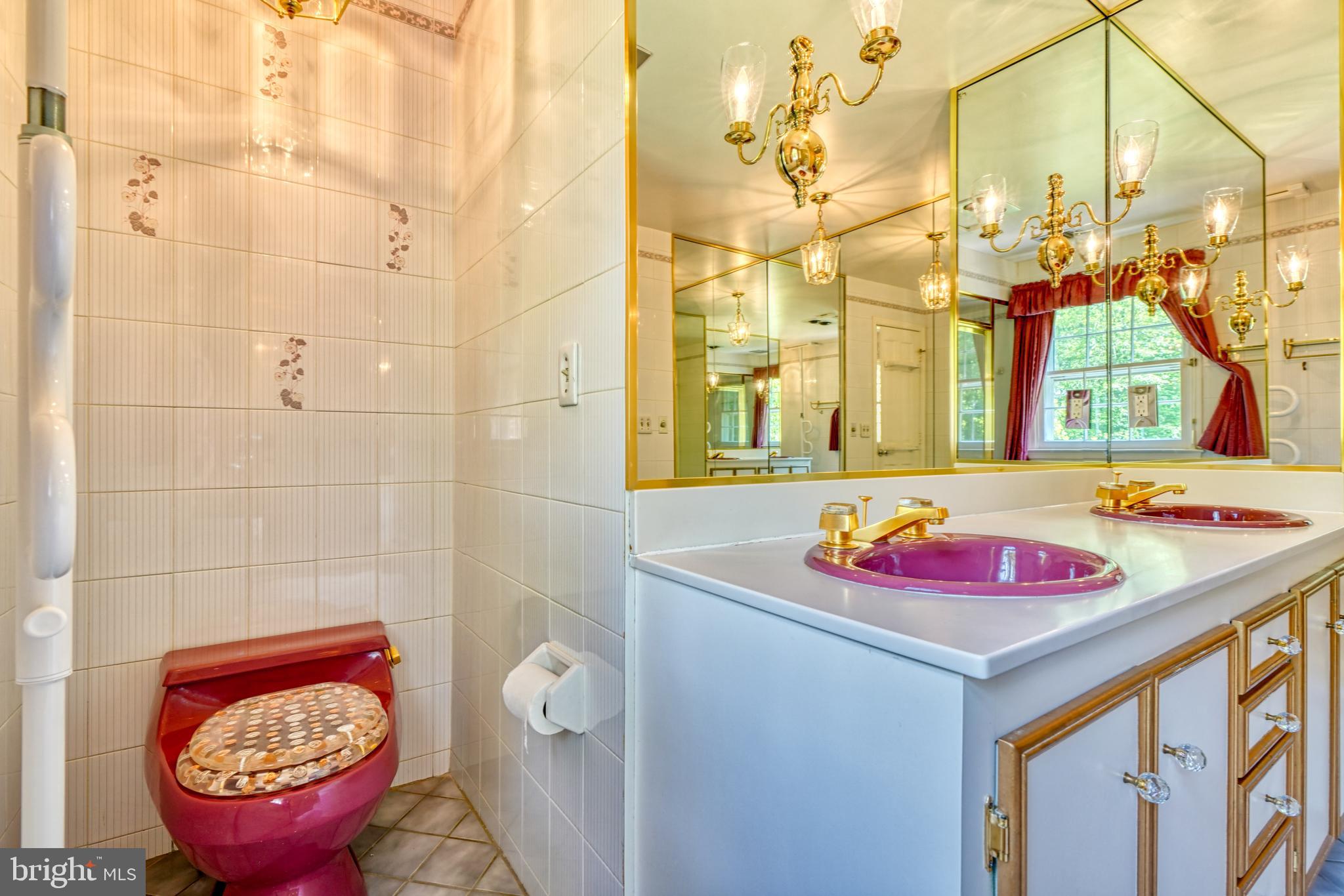 15 Glen Alpine Road Phoenix, MD 21131 - Photo 26 of 39 Primary Bathroom