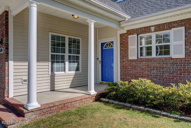 5019 Long Pointe Road Wilmington, NC 28409 - Photo 4 of 32 5019 Long Pointe Rd Wilmington-small-003