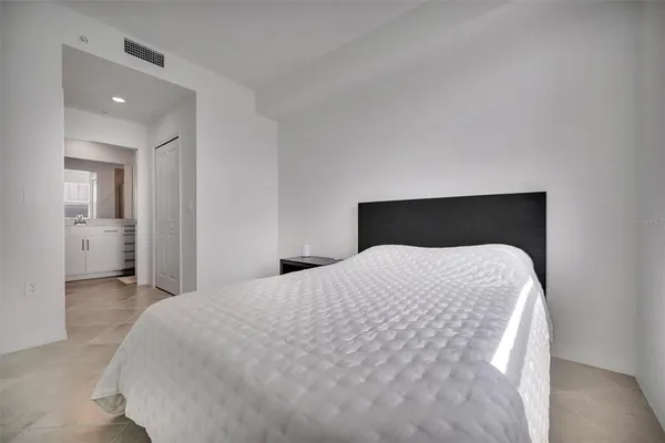 $355,000 | 19140 Scallop Loop, Unit 108, Bradenton, FL 34211