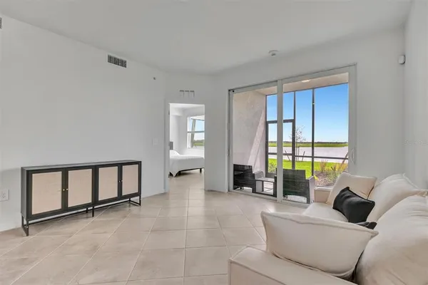 $355,000 | 19140 Scallop Loop, Unit 108, Bradenton, FL 34211
