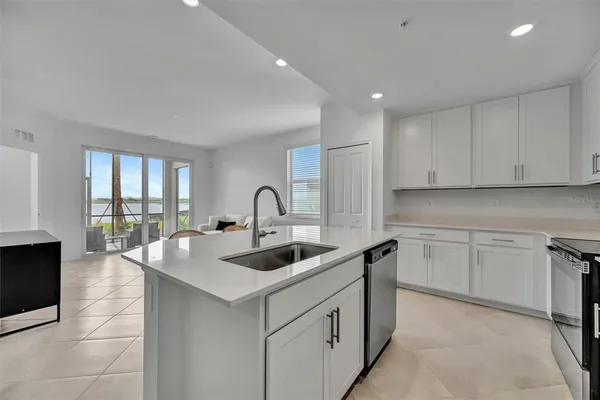 $355,000 | 19140 Scallop Loop, Unit 108, Bradenton, FL 34211