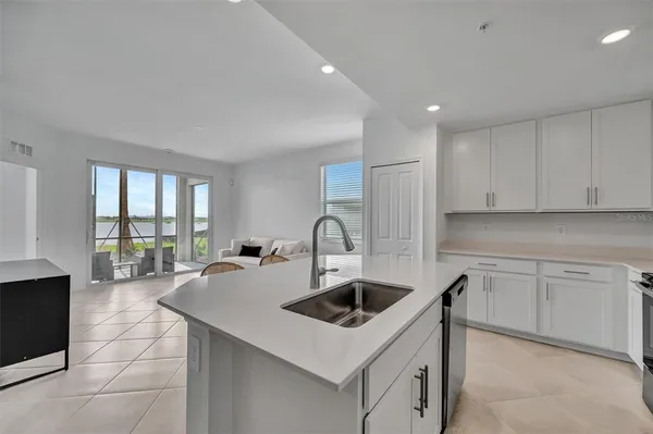 $355,000 | 19140 Scallop Loop, Unit 108, Bradenton, FL 34211