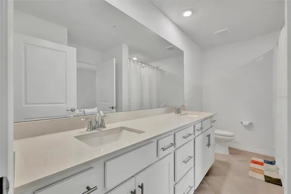 $355,000 | 19140 Scallop Loop, Unit 108, Bradenton, FL 34211