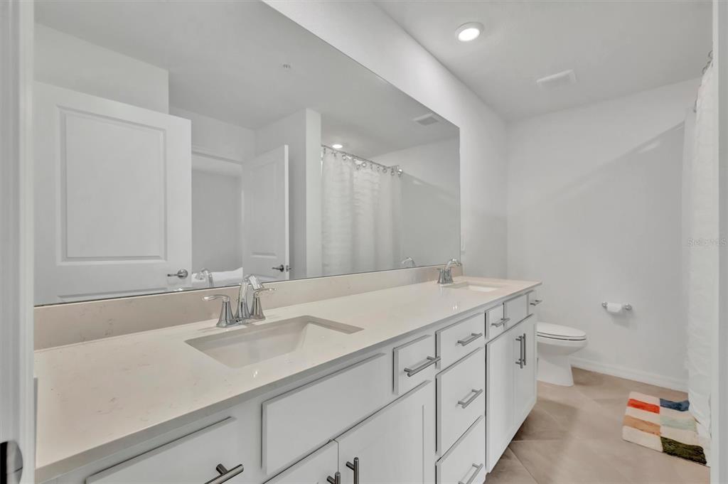 19140 Scallop Loop, Unit 108 Bradenton, FL 34211 - Photo 29 of 50