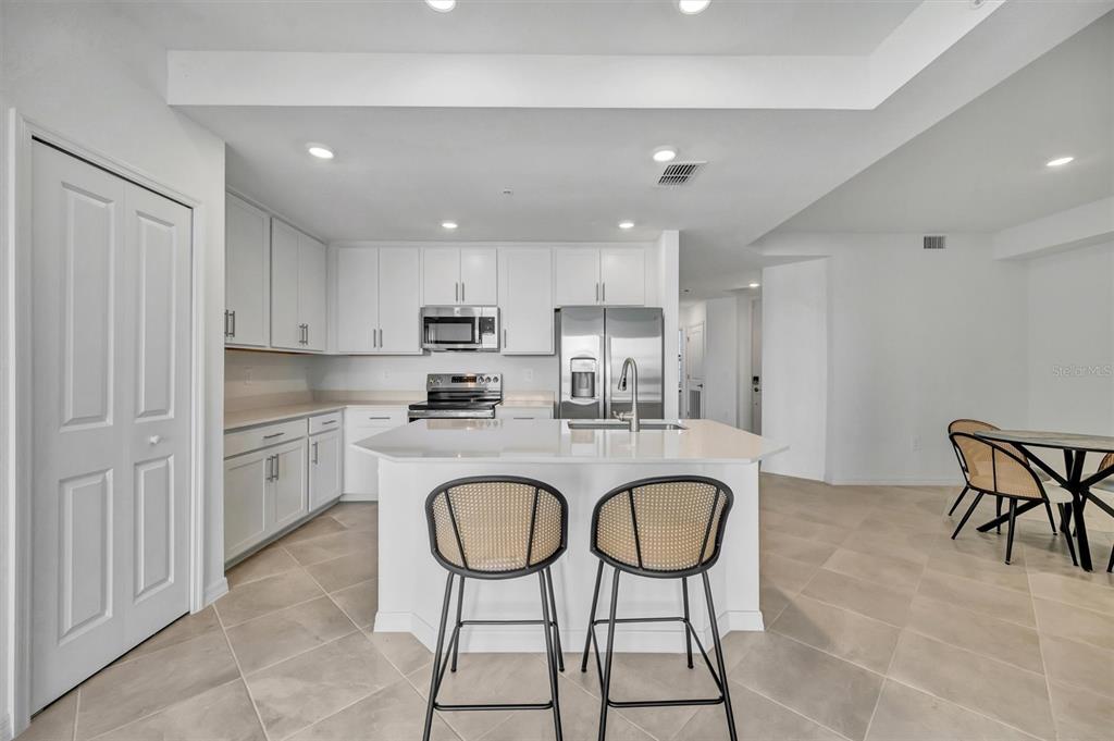 19140 Scallop Loop, Unit 108 Bradenton, FL 34211 - Photo 7 of 50