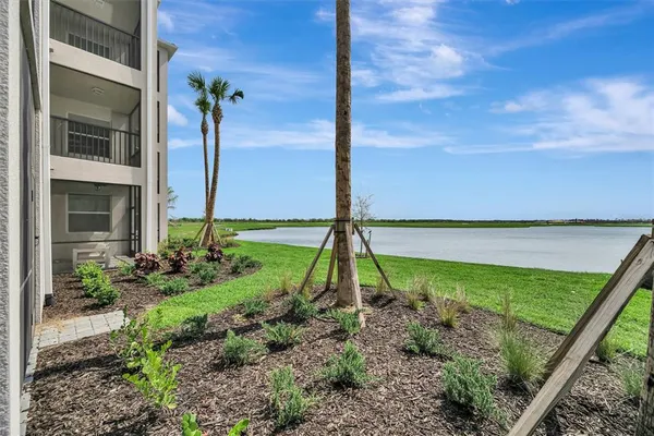$355,000 | 19140 Scallop Loop, Unit 108, Bradenton, FL 34211