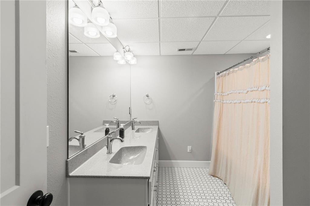 4520 Northwest 1270th Road Deepwater, MO 64740 - Photo 43 of 79