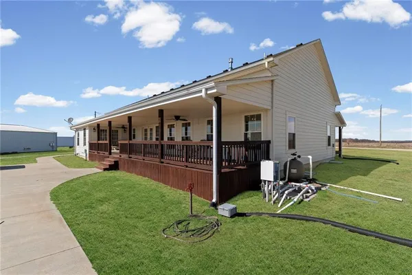 $699,900 | 4520 Northwest 1270th Road, Deepwater, MO 64740