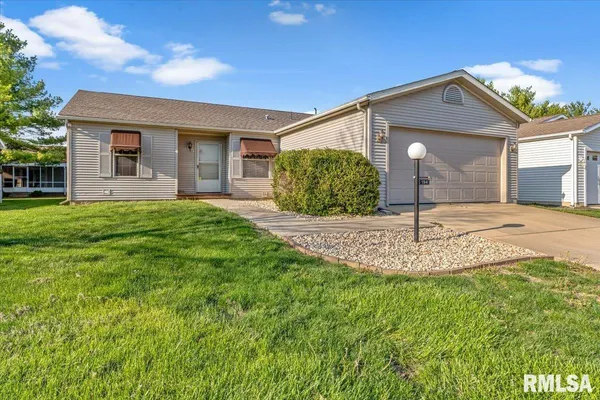 $148,500 | 2800 Vía Rosso, Unit 194, Springfield, IL 62703