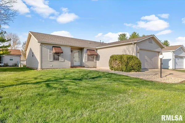 $148,500 | 2800 Vía Rosso, Unit 194, Springfield, IL 62703