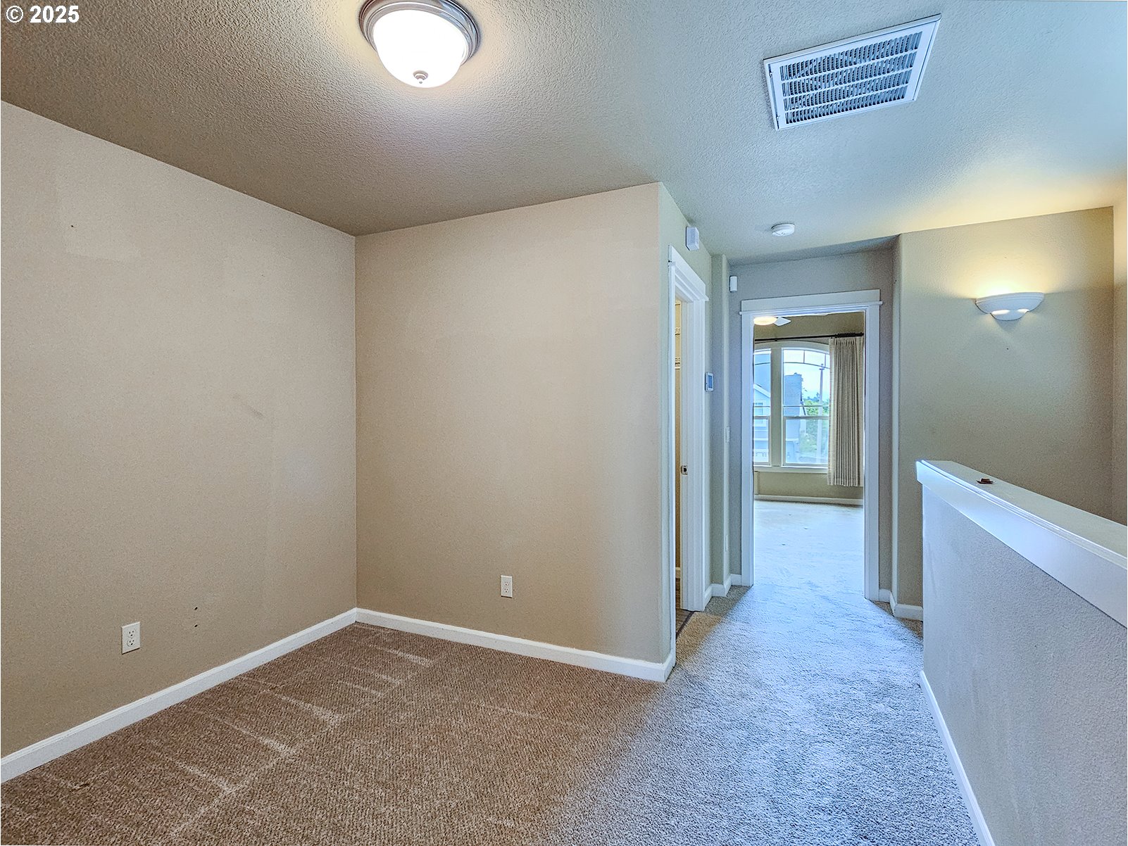 15621 Southeast Eckert Lane Damascus, OR 97089 - Photo 15 of 24