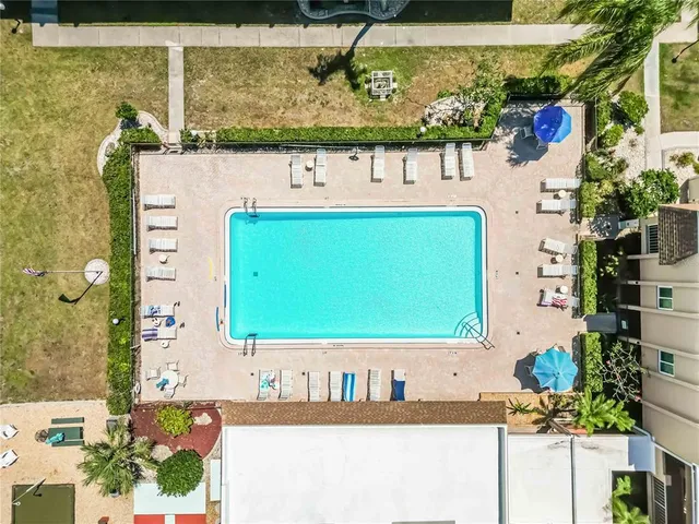 $1,600 | 1540 Glen Oaks Drive East, Unit B225, Sarasota, FL 34232