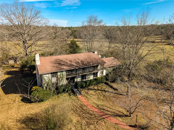 $410,000 | 8650 Highlands Highway, Mountain Rest, SC 29664