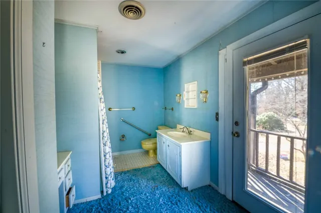 $430,000 | 8650 Highlands Highway, Mountain Rest, SC 29664