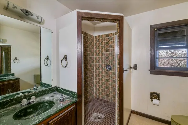 $410,000 | 8650 Highlands Highway, Mountain Rest, SC 29664