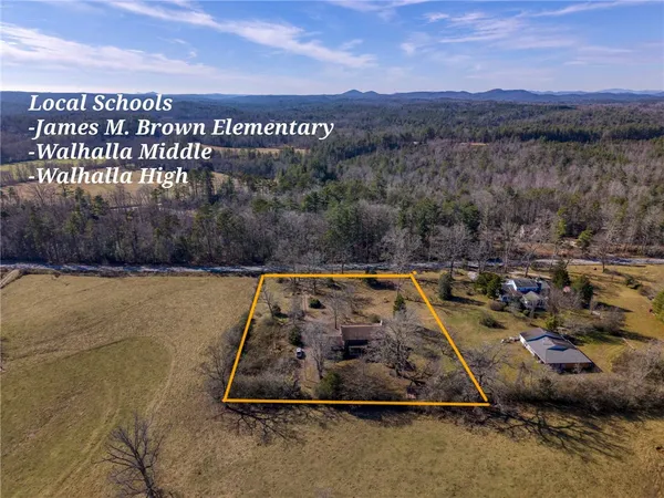 $410,000 | 8650 Highlands Highway, Mountain Rest, SC 29664