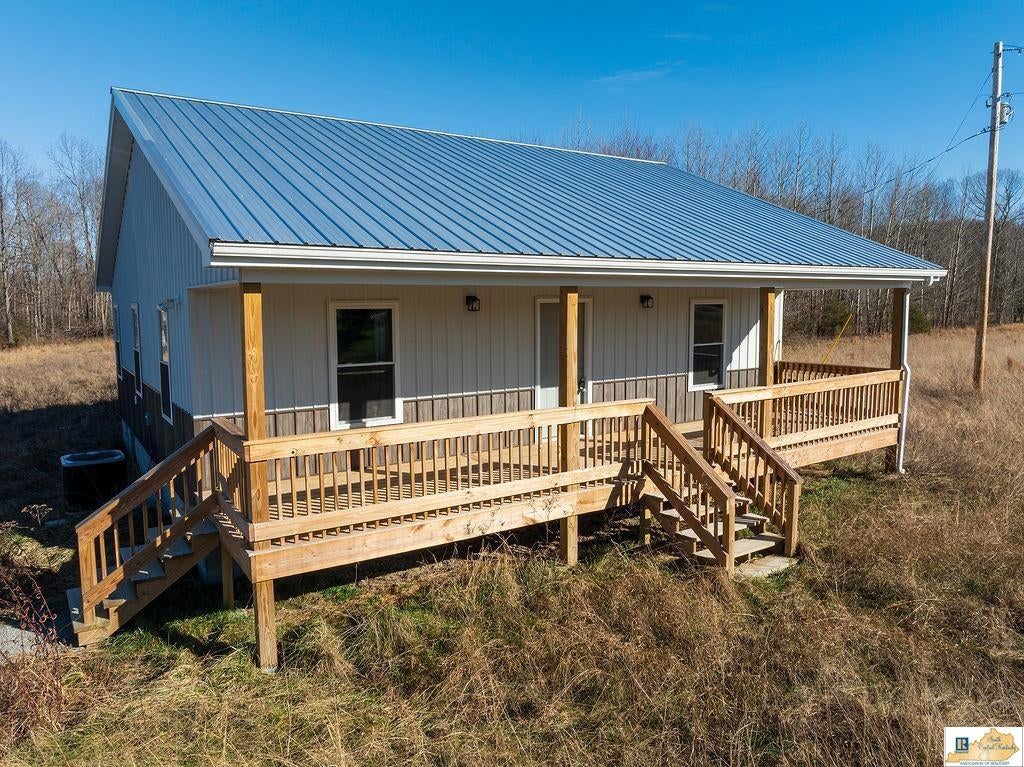 13289 Liberty Road Columbia, KY 42728 - Photo 4 of 37 Gallery Image 4
