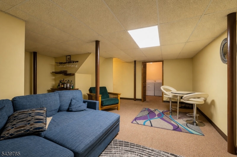 265 Rosa Parks Boulevard Paterson, NJ 07501 - Photo 14 of 31