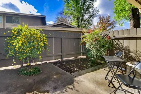 $435,000 | 929 Amistad Court, Unit A, El Cajon, CA 92019