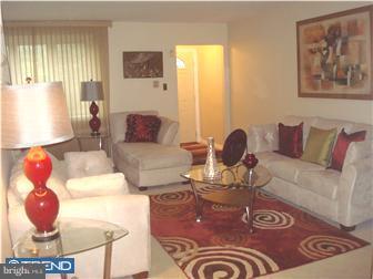 8343 Temple Road Philadelphia, PA 19150 - Photo 1 of 12 Living Room